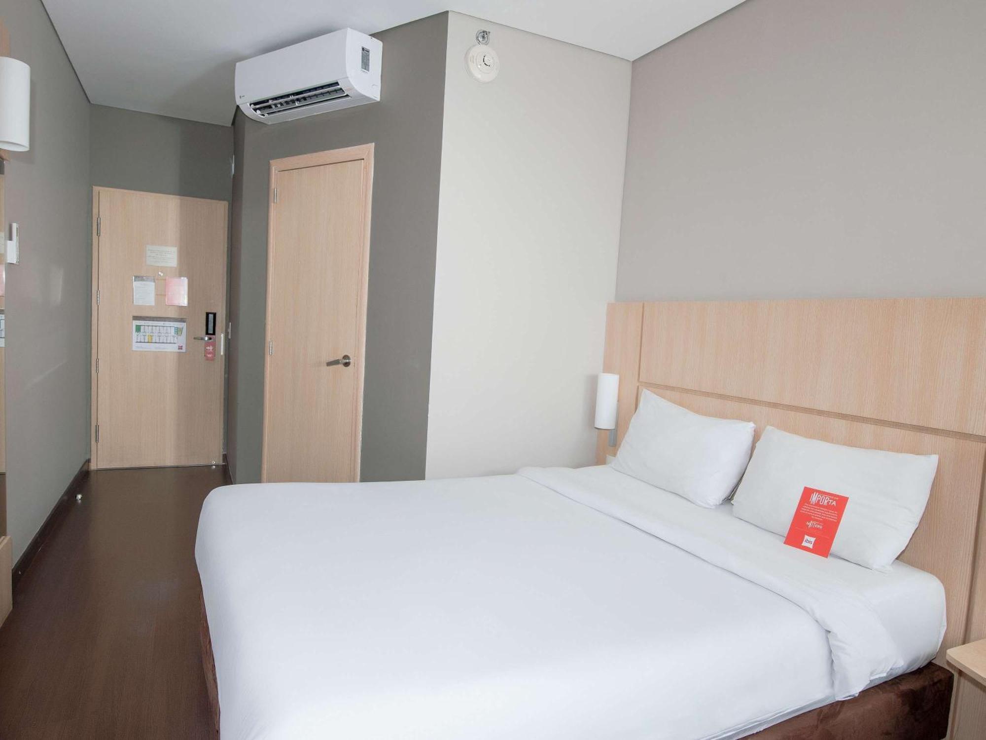 Hotel ibis Medellín Exterior foto