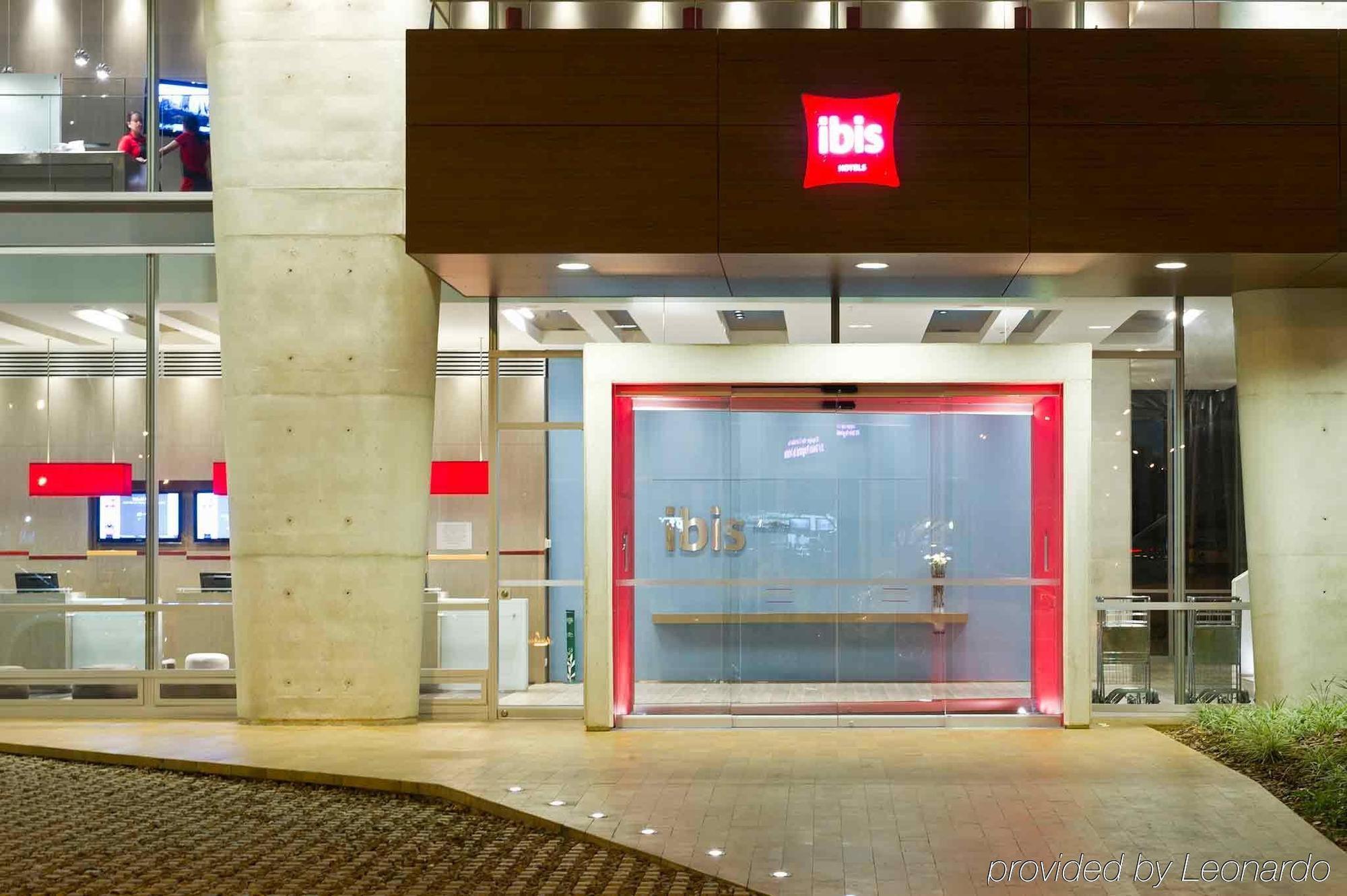 Hotel ibis Medellín Exterior foto