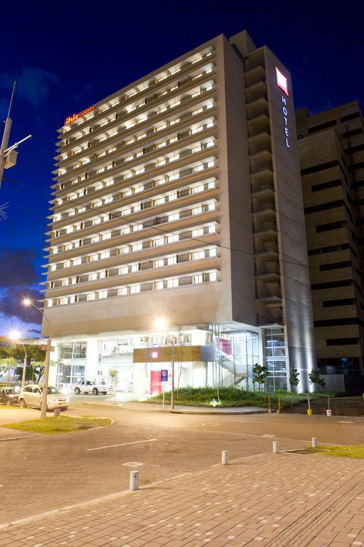 Hotel ibis Medellín Exterior foto